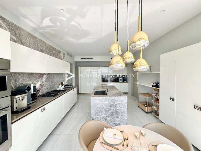 LA MAISON BY FENDI - SANTA MARIA - Imagen 7
