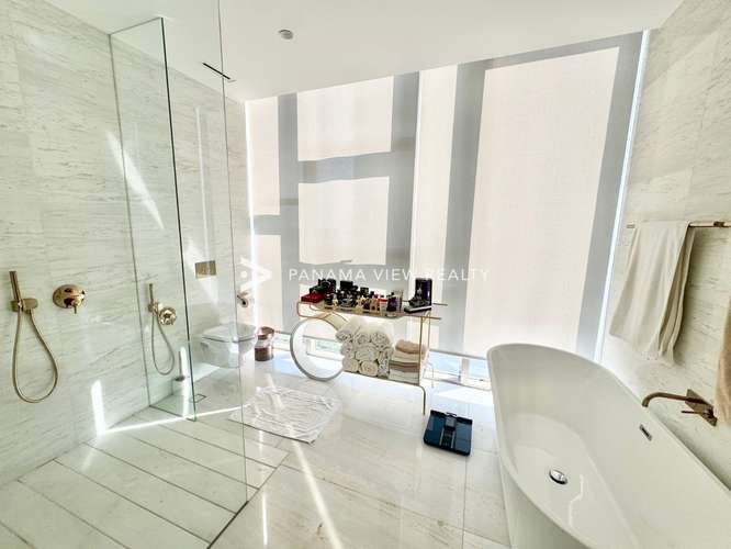 LA MAISON BY FENDI - SANTA MARIA - Imagen 13
