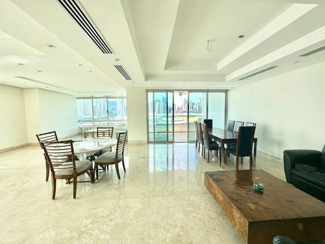 Apartamento en PH Terrazas del Pacífico - 3 recamaras - L.G