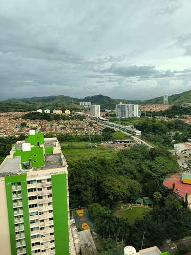 Venta Apartamento en Condado Gardens.