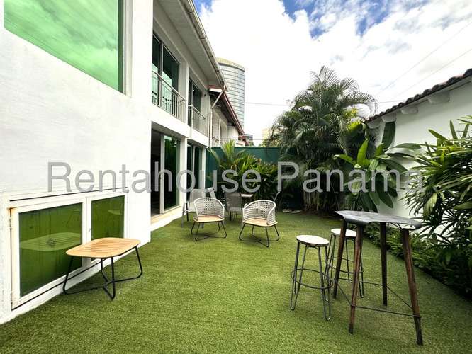 Venta de Casa en La Alameda cdy27-338
