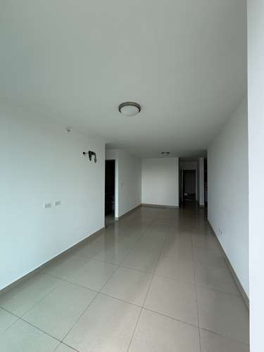 BANCO VENDE GREEN PARK, CONDADO DEL REY (DV)