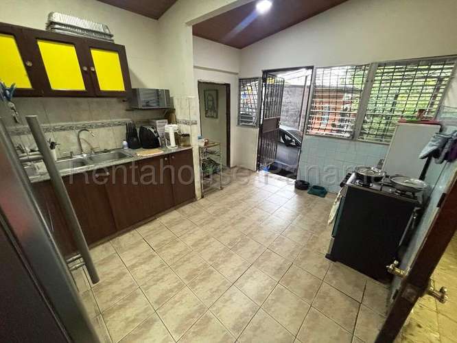 Se Vende Casa en Pueblo Nuevo MDV27-2144