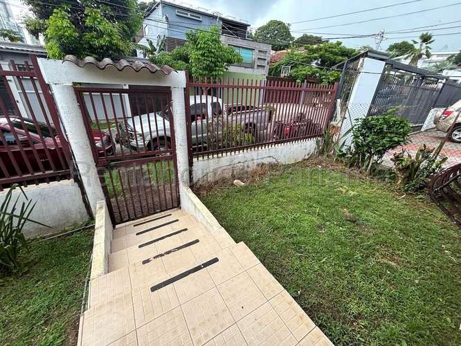 Se Vende Casa en Pueblo Nuevo MDV27-2144
