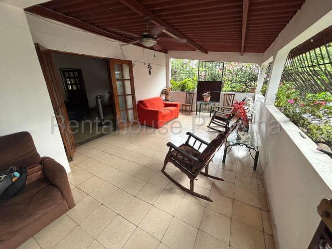 Se Vende Casa en Pueblo Nuevo MDV27-2144