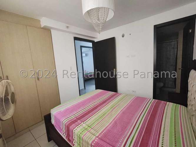 Alquiler de Apartamento en Carrasquilla MCD27-2942
