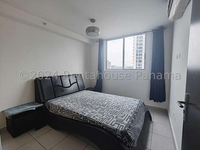 Alquiler de Apartamento en Carrasquilla MCD27-2942