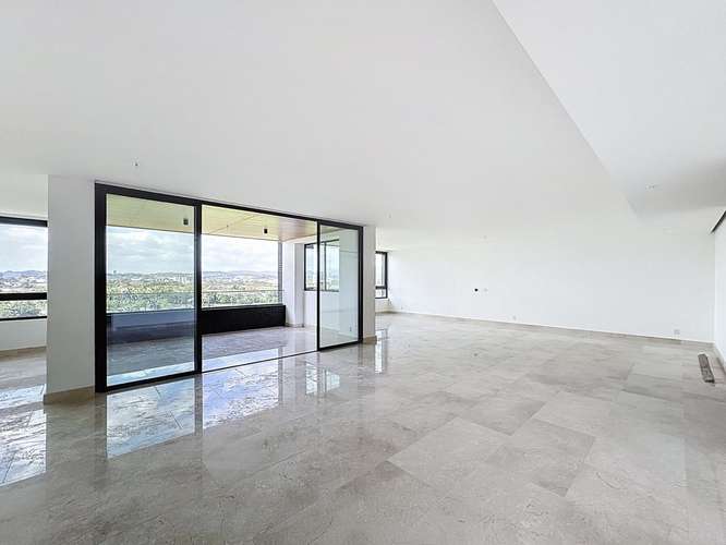 Apartamento de lujo en venta – CALA, Lakeview Santa María