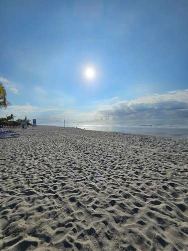 Venta de villa frente al mar en Playa Caracol – Punta Chame