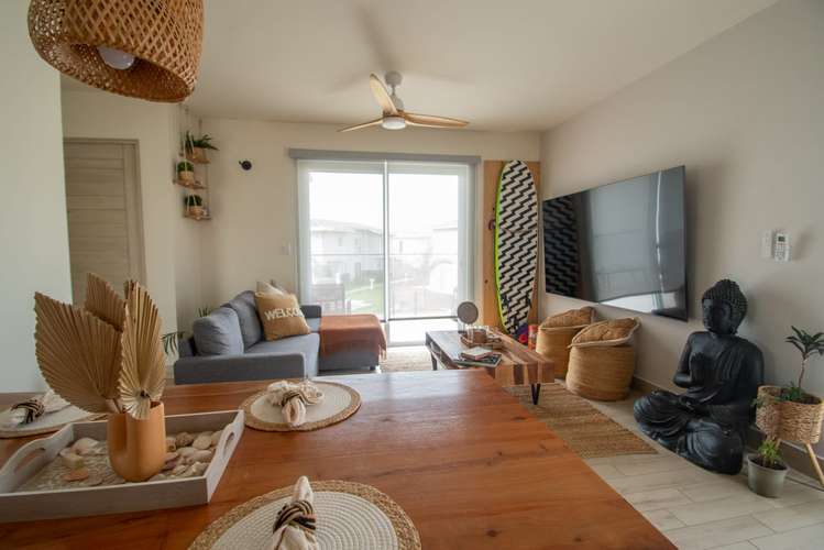 Venta de villa frente al mar en Playa Caracol – Punta Chame