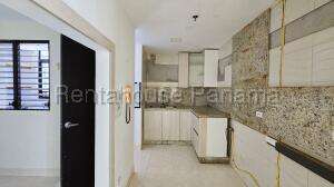 Apartamento en Venta en Dos Maes PH Elite 400 VIK 27-1804