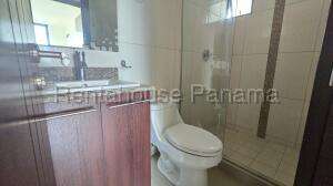 Apartamento en Venta en Condado del Rey PH Condado Country Club VIK 27-1194