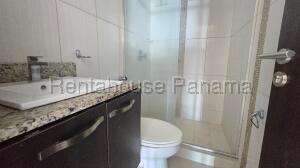 Apartamento en enta en Hato Pintado PH Victoria Royale VIK 27-1401