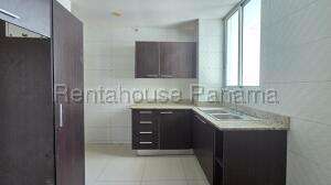 Apartamento en enta en Hato Pintado PH Victoria Royale VIK 27-1401
