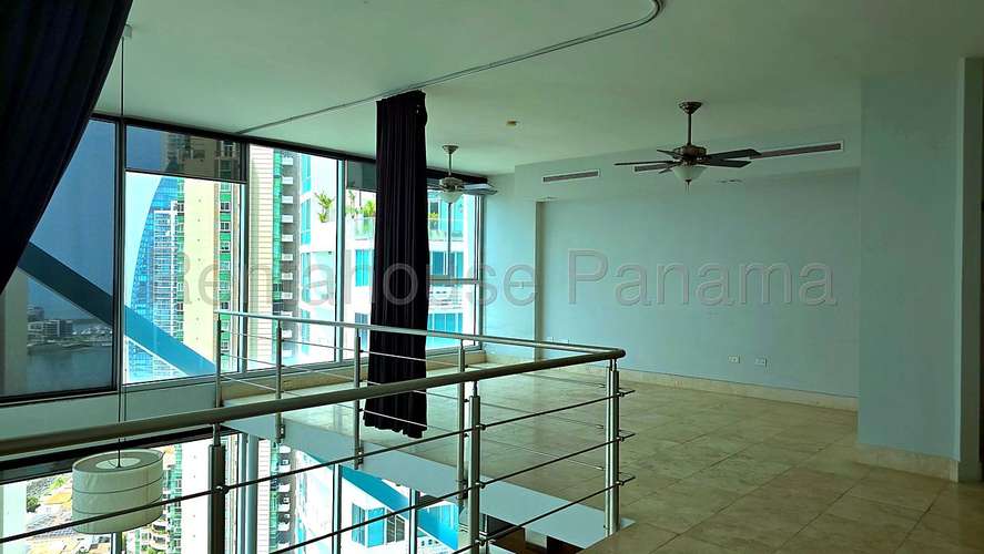 Venta Loft Duplex 174 m2 Doble Altura Vista al Oceano Punta Pacifica - ALYC 27-1036