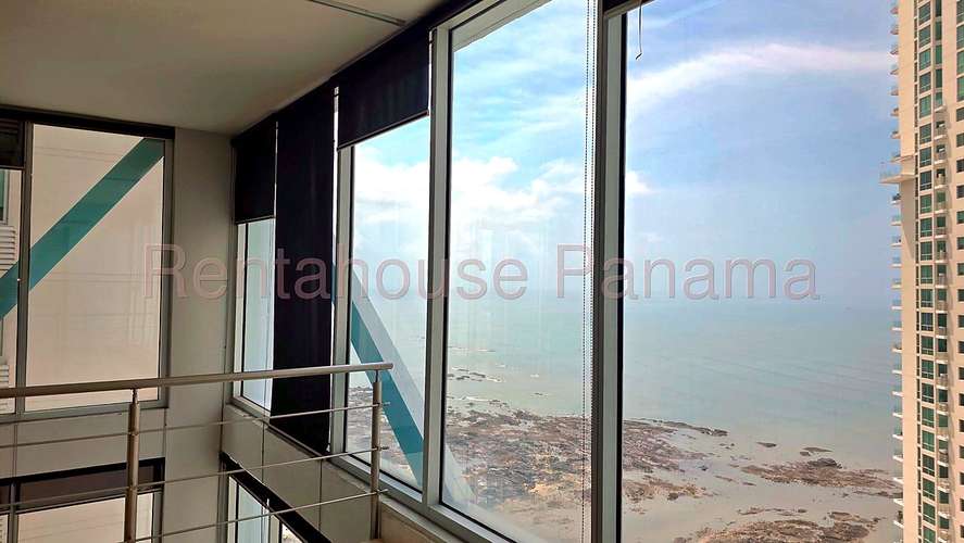 Venta Loft Duplex 174 m2 Doble Altura Vista al Oceano Punta Pacifica - ALYC 27-1036
