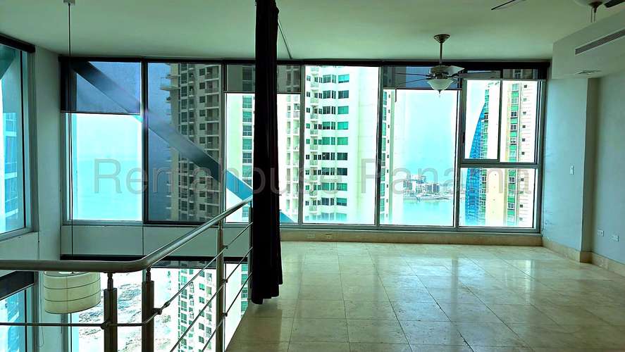 Venta Loft Duplex 174 m2 Doble Altura Vista al Oceano Punta Pacifica - ALYC 27-1036