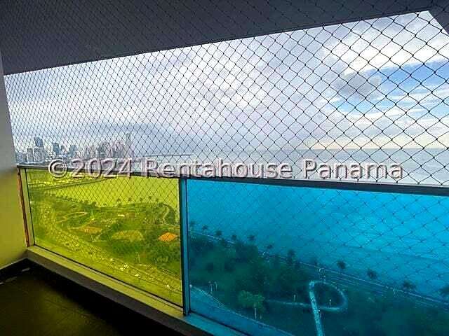 Venta Apartamento 115 m2 2 Recamaras Piso Alto Vista al Mar PH Element Avenida Balboa - ALYC 26-985 - Imagen 8