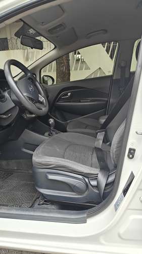 Kia Rio 2017 hatchback  - Imagen 3