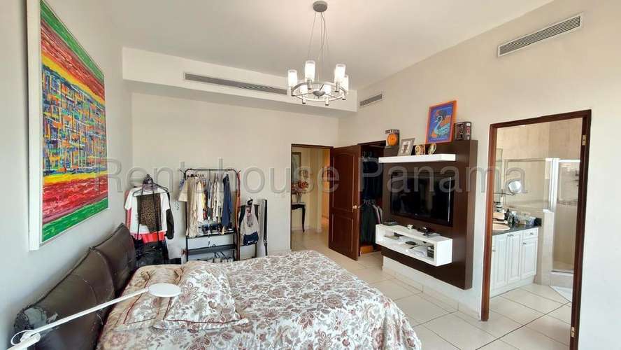 Apartamento en Venta en  Bahia Esmeralda Marbella CIG273251