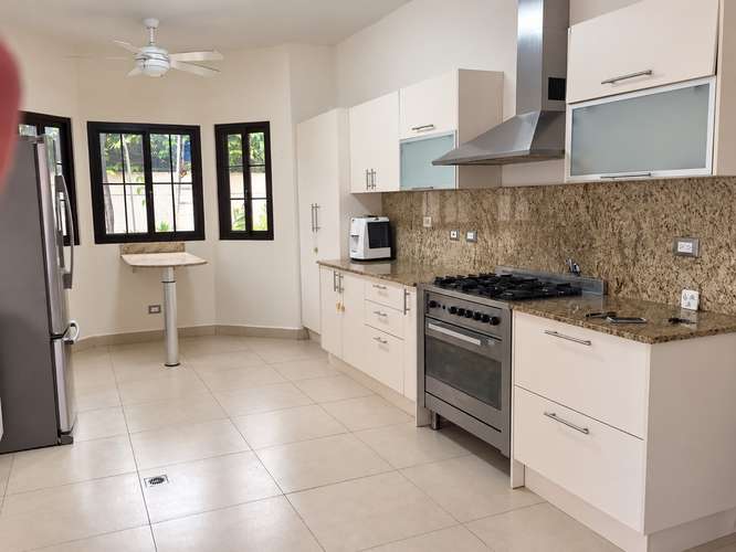 Vendo Casa en el Doral, Costa Sur