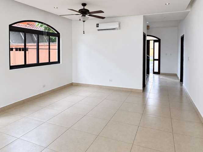 Vendo Casa en el Doral, Costa Sur