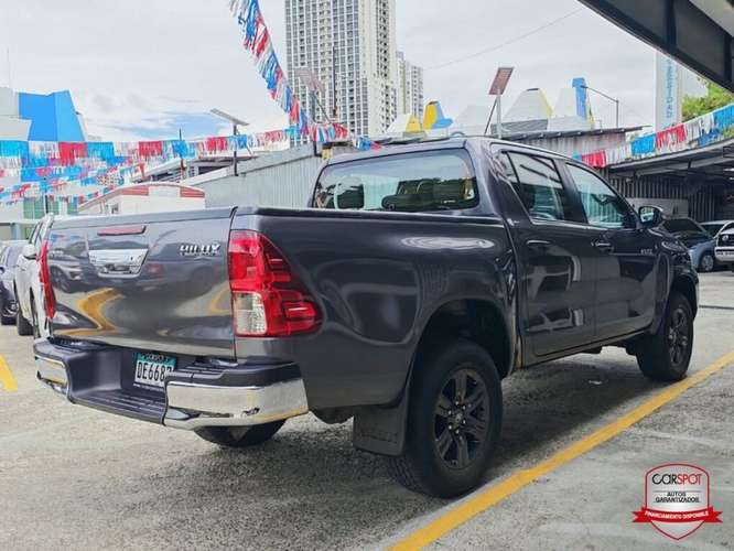 Toyota Hilux 2024 Automática DE6687 - Imagen 4