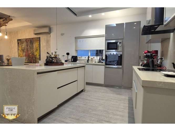 En venta casa en Costa sur - Sunset Coast