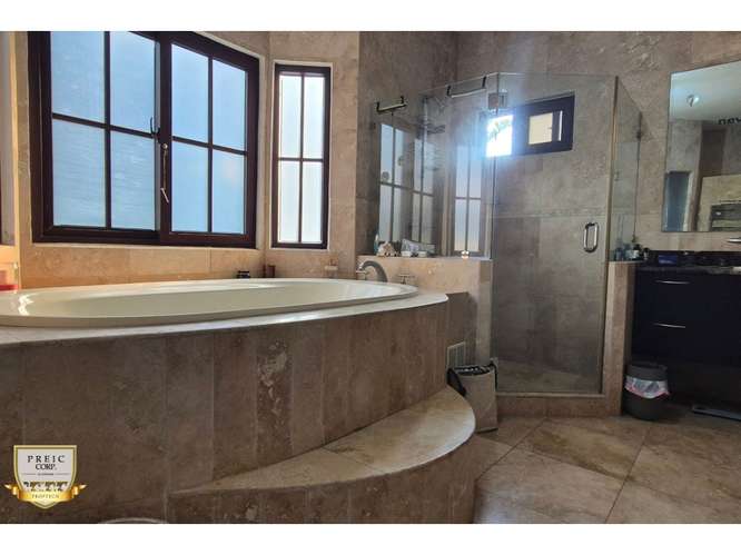 En venta casa en Costa sur - Sunset Coast