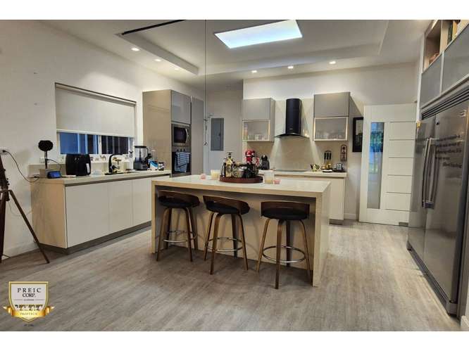 En venta casa en Costa sur - Sunset Coast
