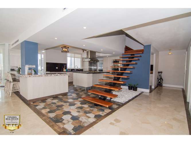 En venta apartamento en Marbella - PH La Concha