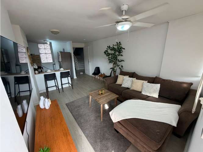Apartamento en Venta  | Totalmente Reformado y Amoblado A.A - Imagen 7