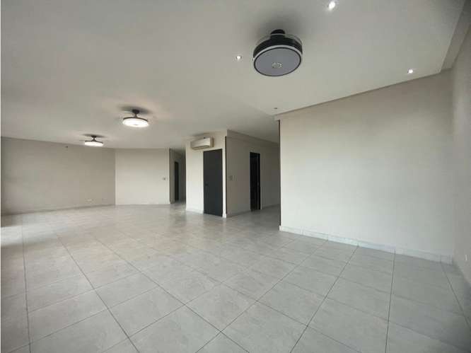 SE ALQUILA APARTAMENTO LUXOR 239 Mtrs (OG)