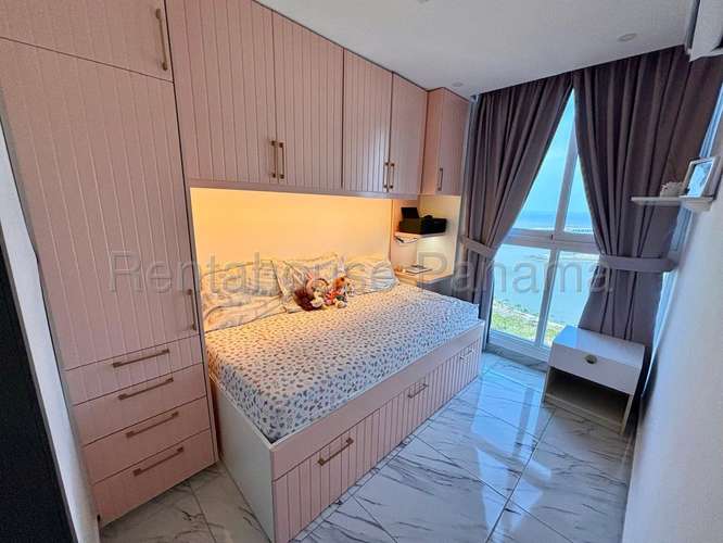 Venta de Apartamento en Avenida Balboa MPM27-3262