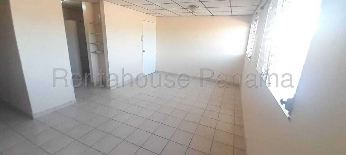 AC APARTMENT FOR SALE IN PH TORRES DEL BOULEVAR 27-155