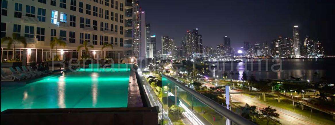 Venta de Apartamento en Avenida Balboa Ph The Sands CCO
