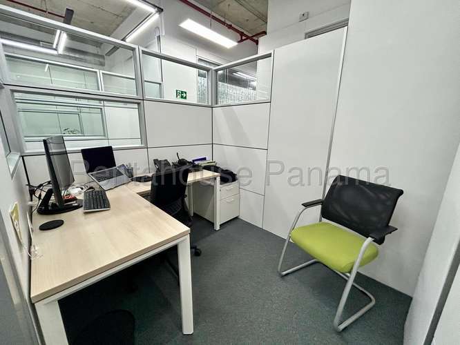 Alquiler de Oficina en Office Plex, Santa Maria| 142 m², 26GP4884 - Imagen 7
