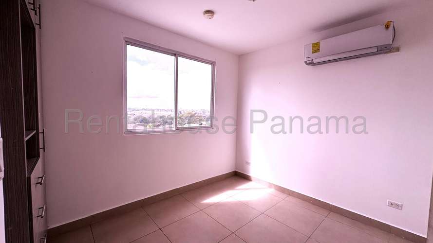 Venta de Casa Dúplex en Royal Park Ruta Hato Montaña Vista Alegre| 304.62 m², 26GP5476
