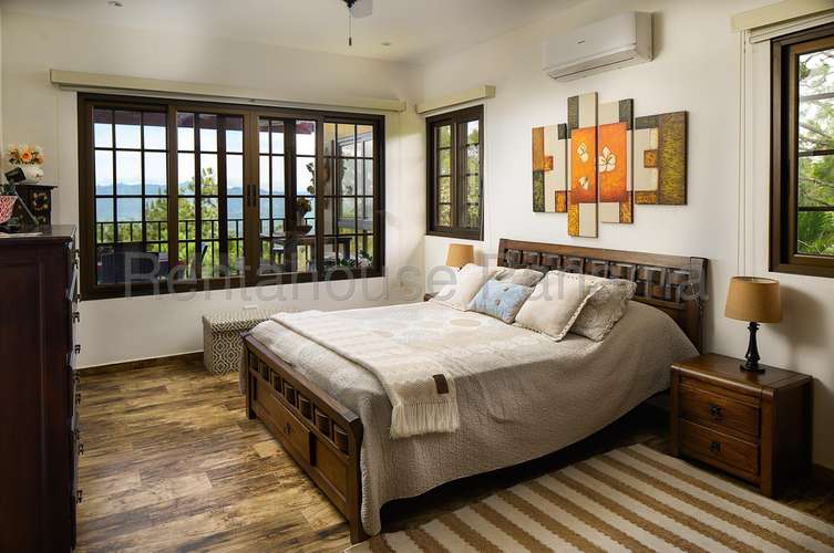 Venta de Casa Amoblada en Altos de Campana Chica| 5000 m², 27GP487