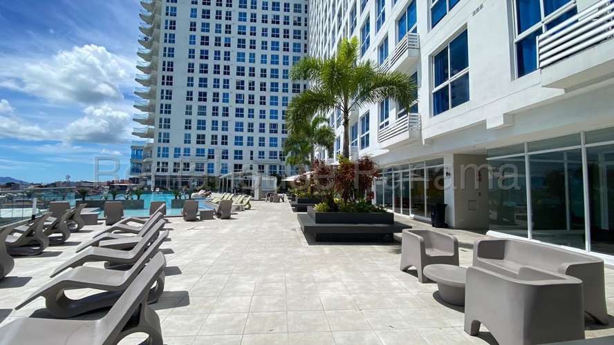Venta de Apartamento en Avenida Balboa Ph The Sands KF
