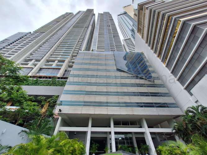 RR APARTMENT RENTAL IN AVENIDA BALBOA PH WATERS ON THE BAY