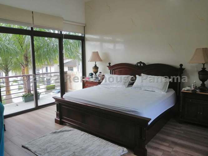 Venta de Casa en Panama Pacifico 27-2020 MMM