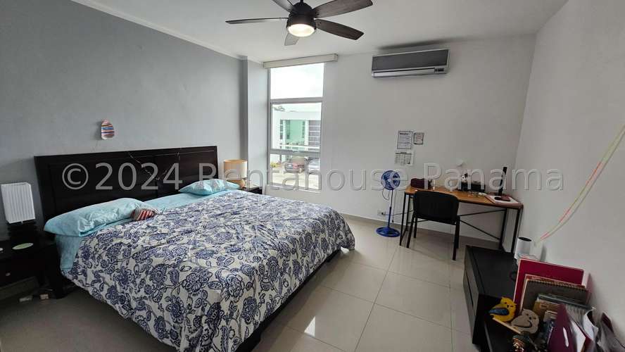 Venta de Casa en Costa Sur 27-1917 MMM