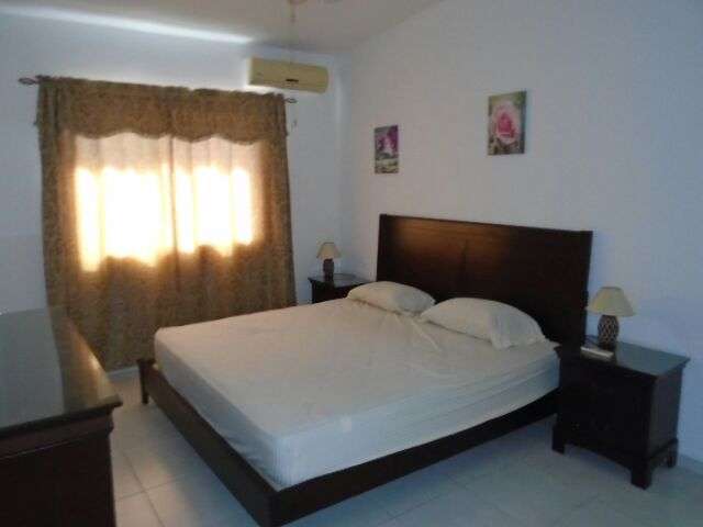 Se alquila apartamento amoblada Terronal  750.00 