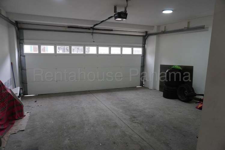 Casa en Venta en Clayton 27MDR671