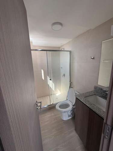ALQUILO APARTAMENTO AMOBLADO – PH GREEN WOOD, EL BOSQUE