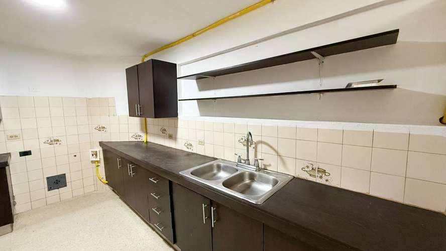 Espacio para Vivir Cómodamente en El Carmen: Apartamento de 2 Recámaras en Alquiler en PH Berenice - Imagen 7