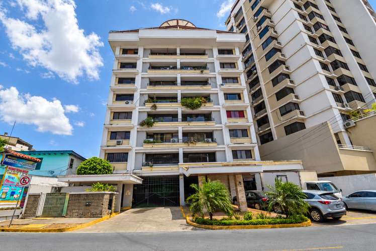 Espacio para Vivir Cómodamente en El Carmen: Apartamento de 2 Recámaras en Alquiler en PH Berenice - Imagen 4