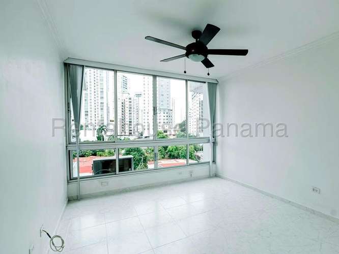Alquiler de Apartamento en Coco del Mar Ph St Angelo AP2 - Imagen 2