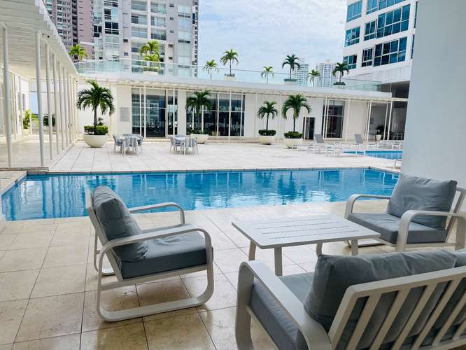 VENTA AMPLIO APARTAMENTO TOP TOWERS VISTA AL MAR - Imagen 9